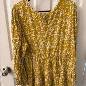 Time and Tru Mustard and White Blouse